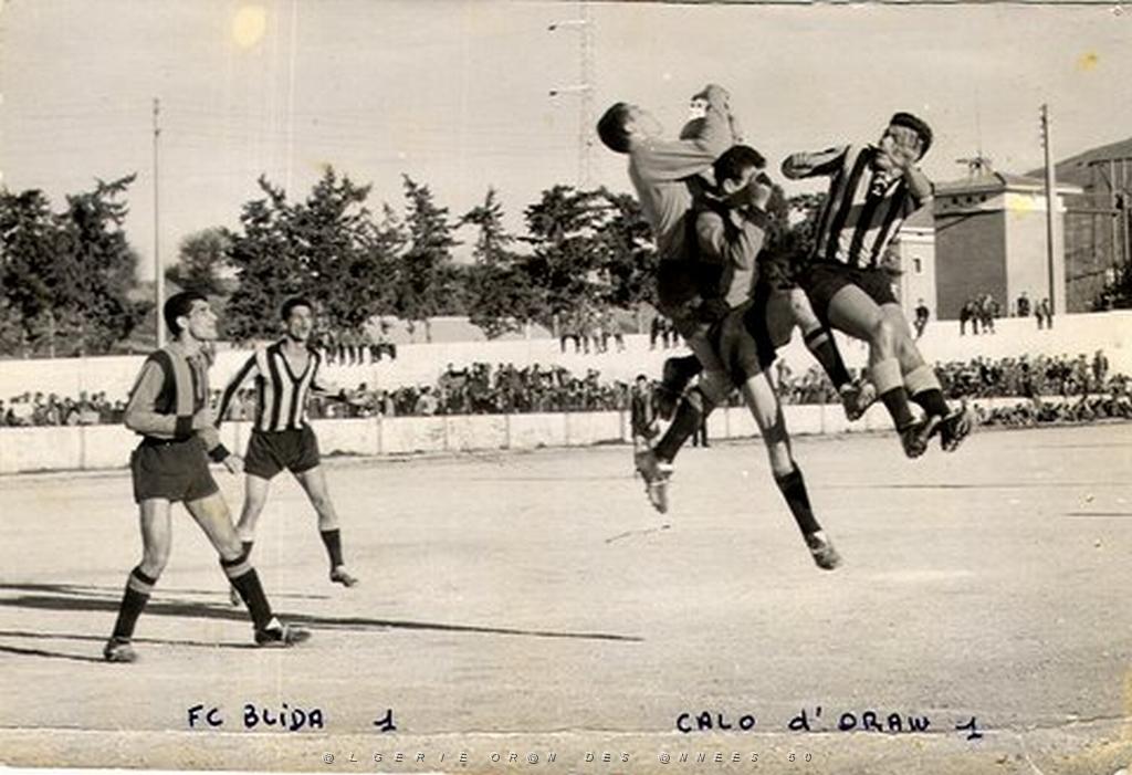 FOOT FCB 1961 CONTRE CALO.jpg